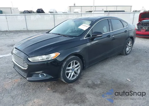 2013 Ford Fusion Se z USA, uszkodzony, nr VIN 3FA6P0HR2DR138241